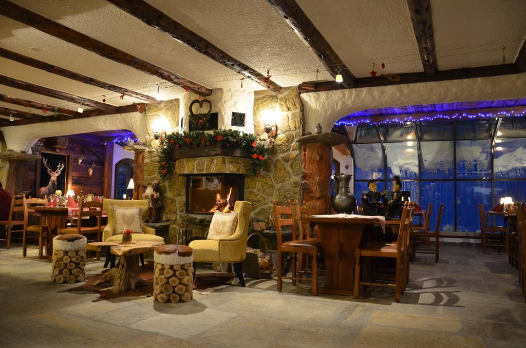 Hotel La Cambuse Les Collons Exterior photo